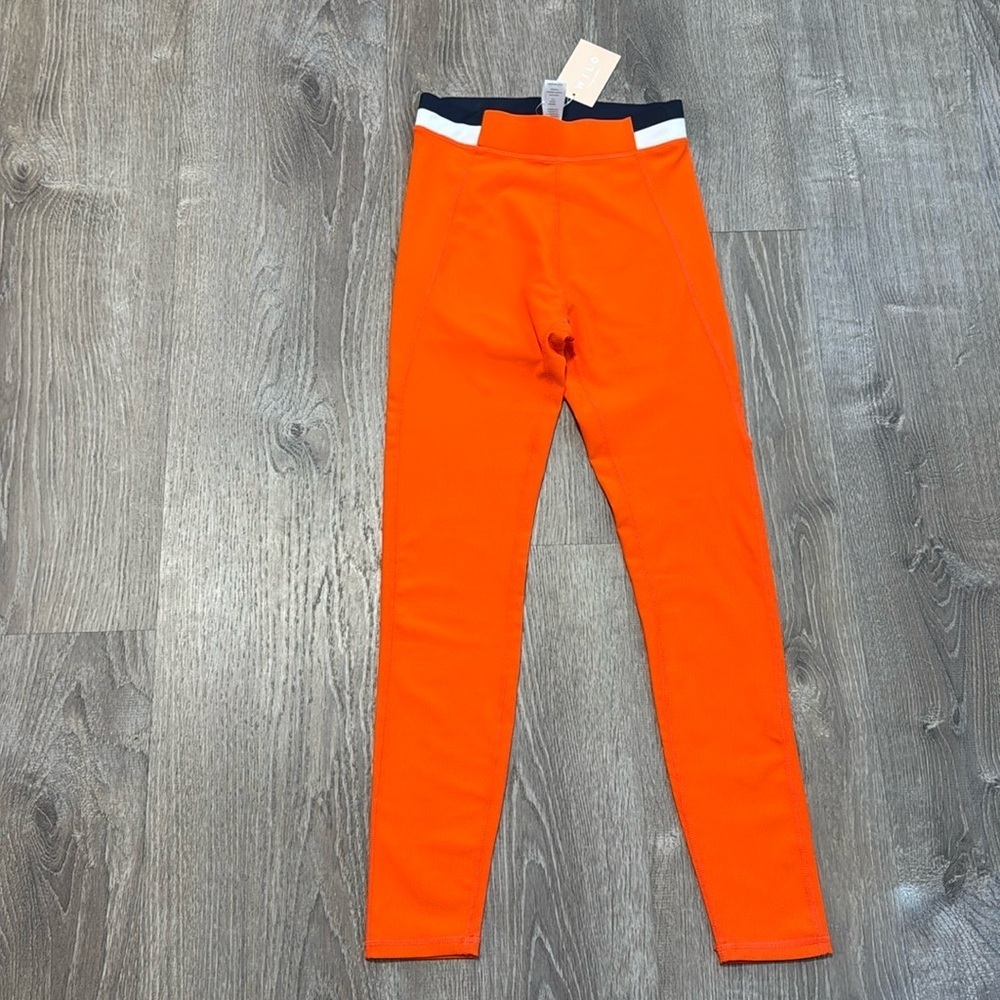 WILO Leggings (orenge/Navy) NWT Size XS